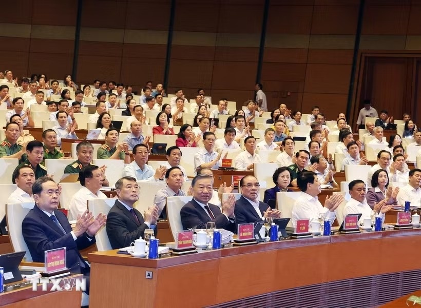 Hội nghị toàn quốc quán triệt nghị quyết, chỉ thị của Bộ Chính trị
