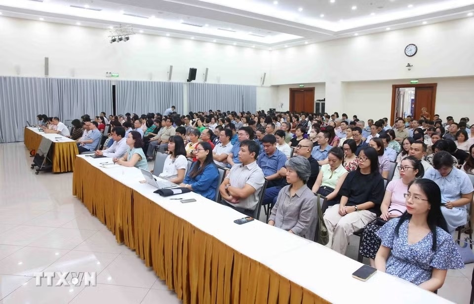 bộ ch&iacute;nh trị ảnh 16