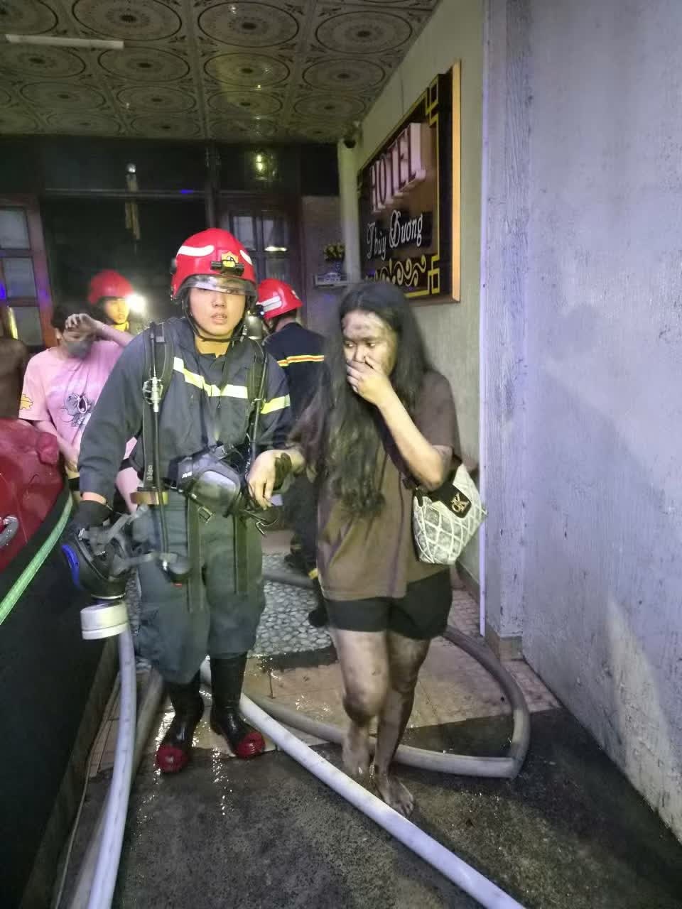 ch&aacute;y ảnh 5