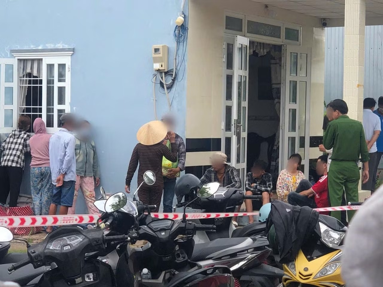 Đôi nam nữ tử vong trong phòng ngủ, nạn nhân nữ có vết thương ở ngực