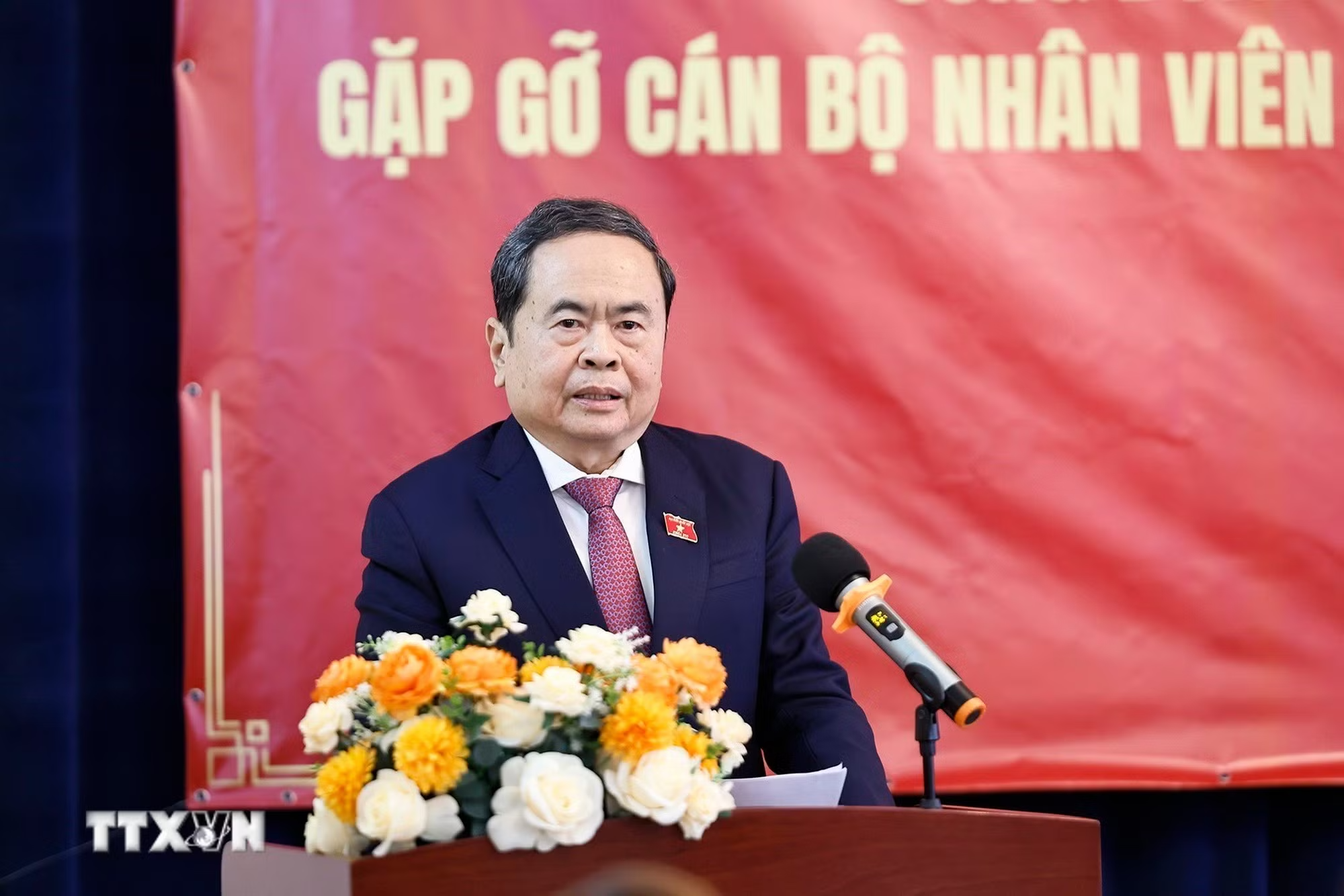 chủ tịch quốc hội ảnh 2