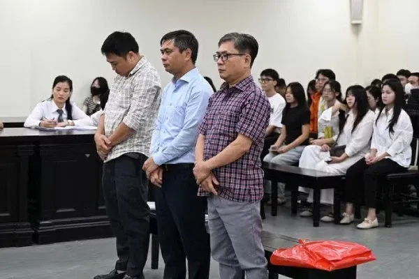 Tội lợi dụng chức vụ, quyền hạn trong khi thi hành công vụ