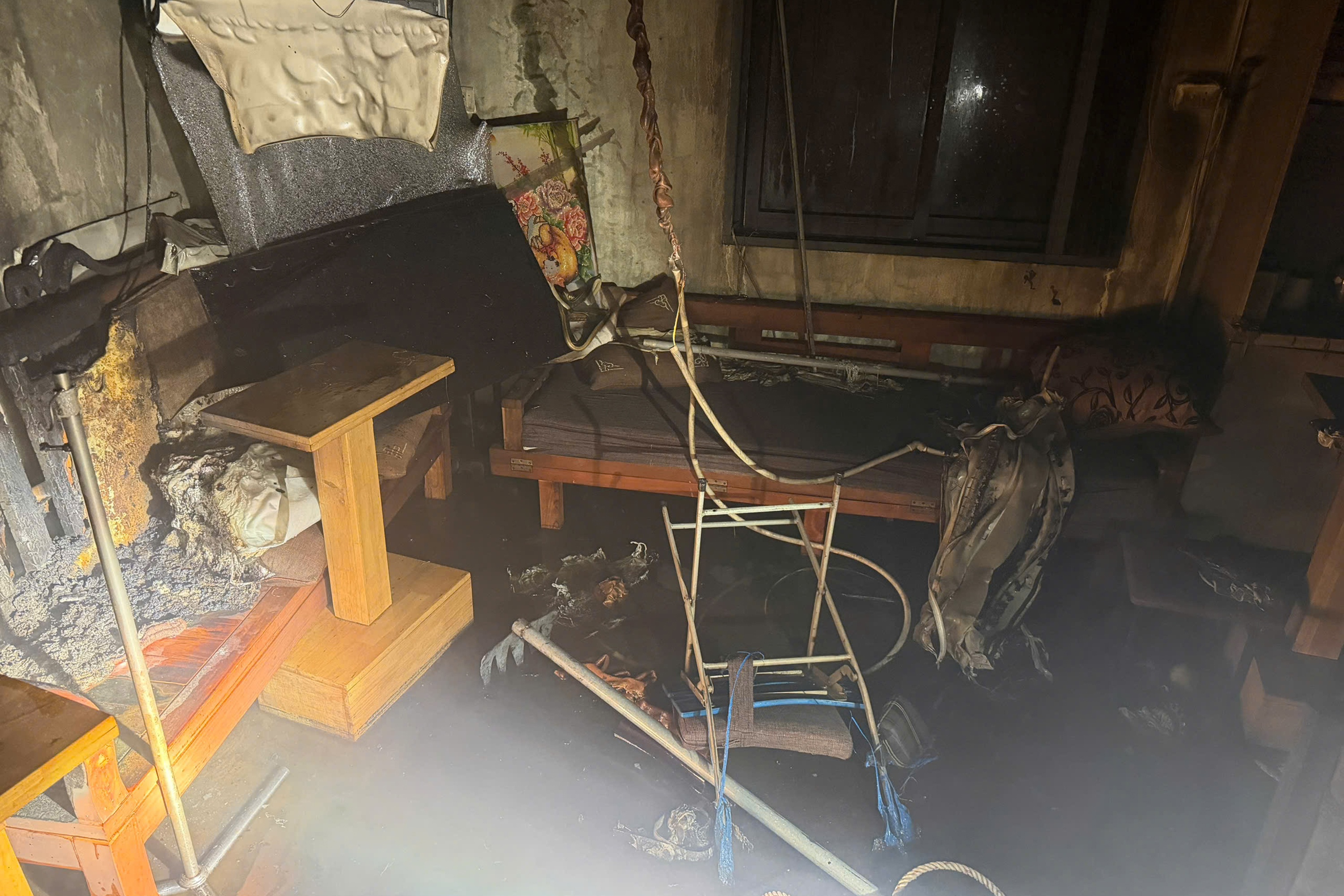 Nhân chứng kể giây phút nghe tiếng hét thất thanh vụ cháy 5 người tử vong