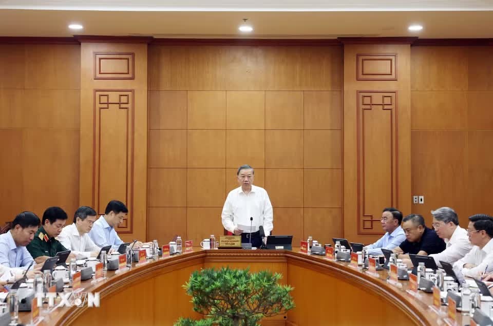 Tổng B&iacute; thư,  Chủ tịch nước ảnh 1