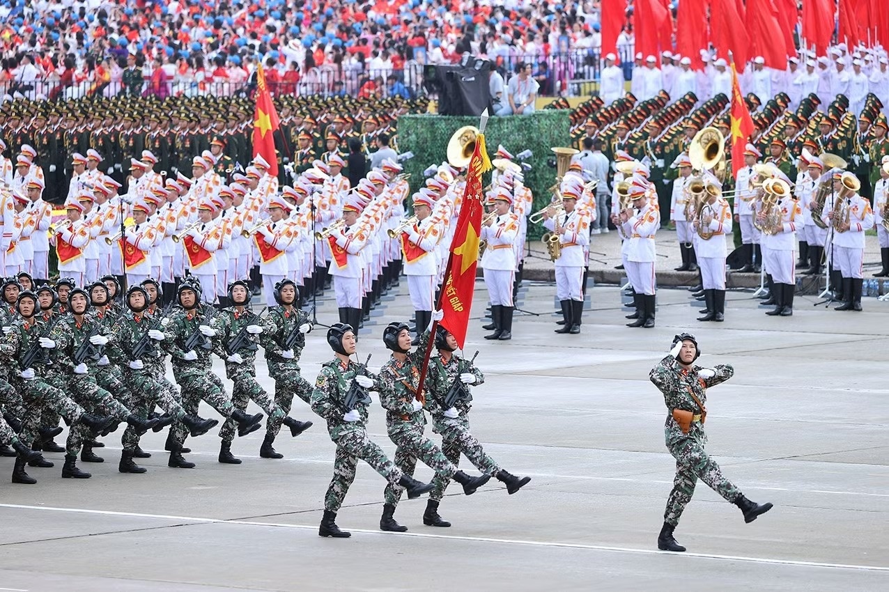 Tổ chức diễu binh, diễu hành kỷ niệm 100 năm thành lập Đảng
