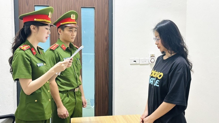 B&aacute;n s&acirc;m Lai Ch&acirc;u,  Gắn m&aacute;c Ngọc Linh ảnh 1