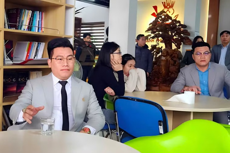 Lừa bán đồng tiền QFS, ông chủ Công ty Triệu Nụ Cười thu về gần 34 tỷ đồng
