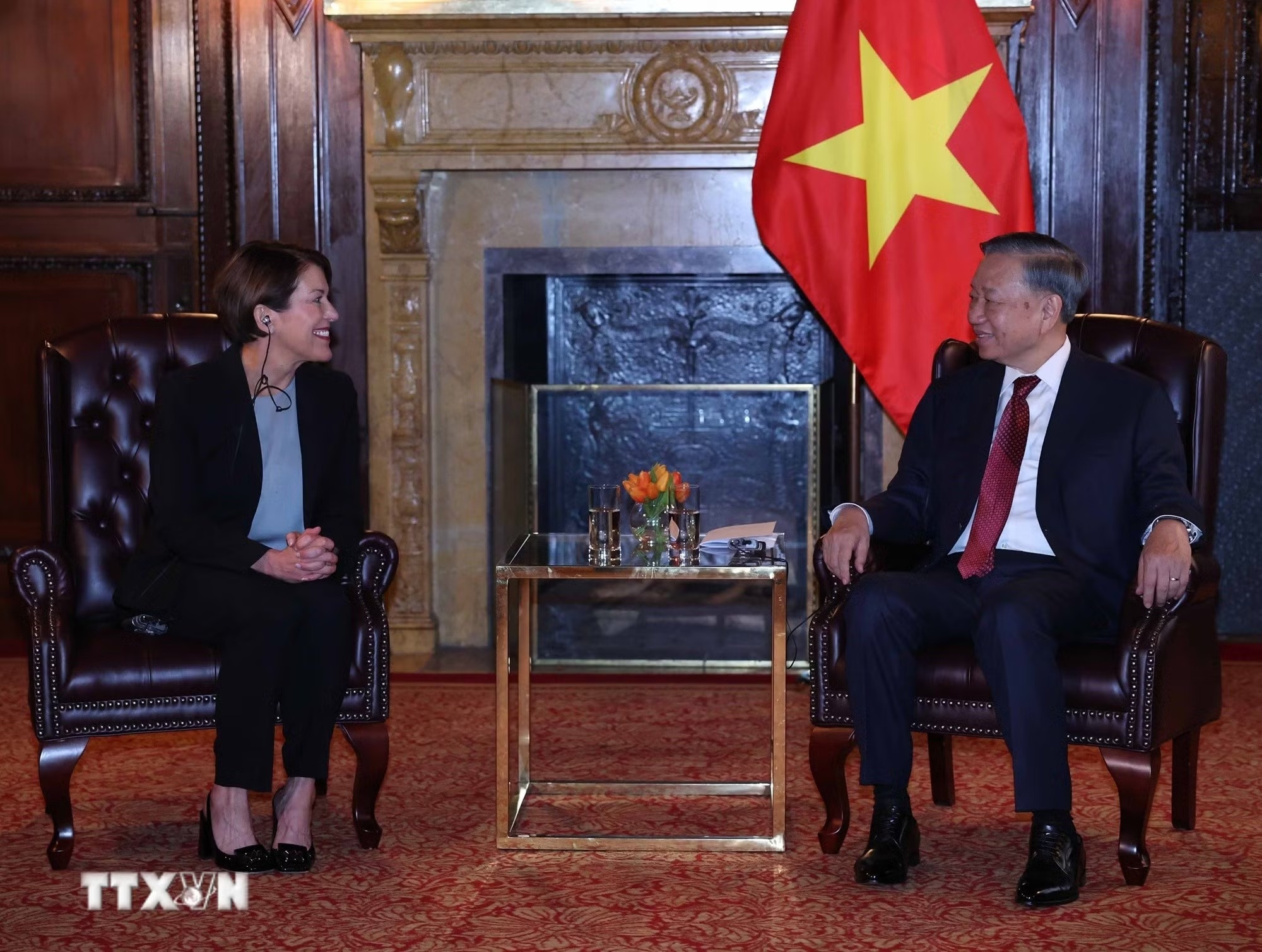 tổng b&iacute; thư ảnh 6