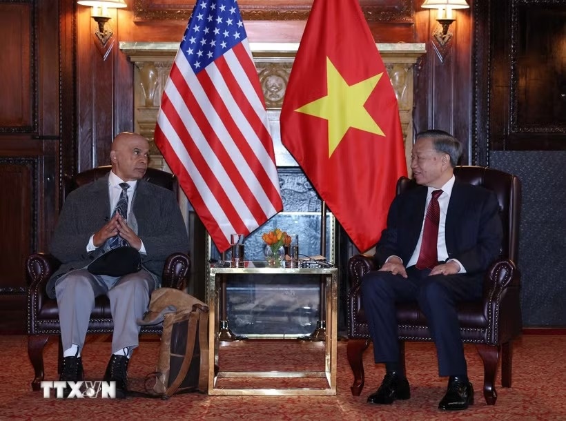 tổng b&iacute; thư ảnh 1