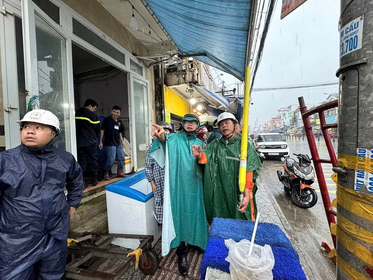 Sập gi&agrave;n gi&aacute;o ảnh 3