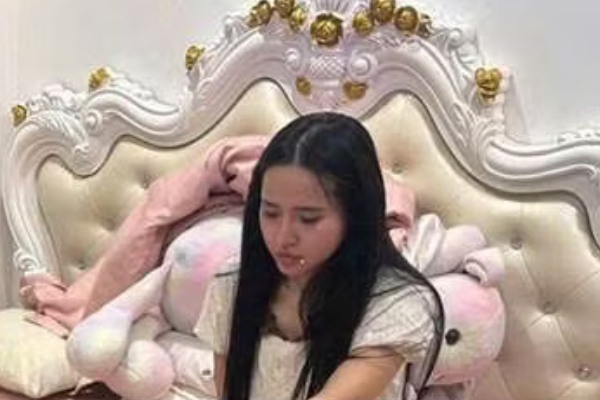 Phá 2 ổ nhóm mua bán ma túy chuyên giao hàng qua shipper công nghệ