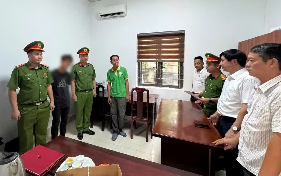 x&acirc;m phạm mồ mả,  ph&aacute;t live tr&ecirc;n TikTok ảnh 2