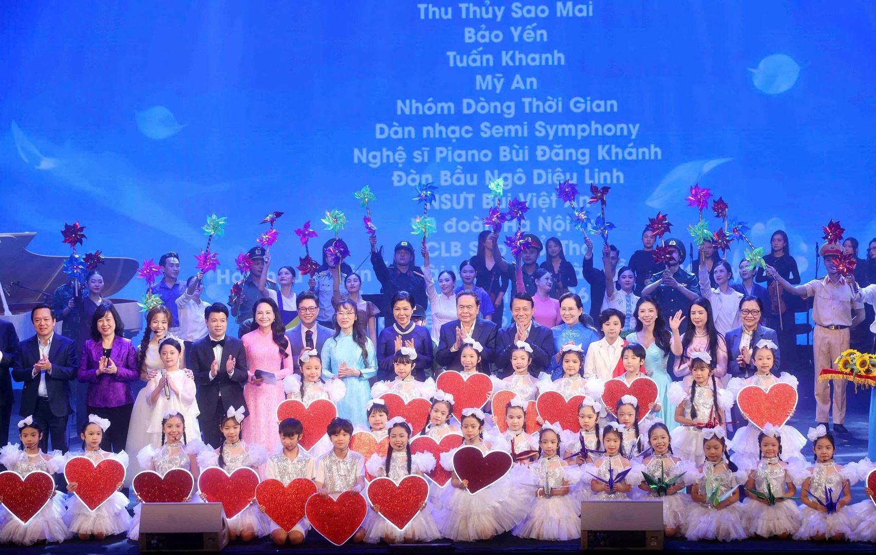 Chương trình 'Kết nối yêu thương': Lan tỏa truyền thống 'tương thân, tương ái'