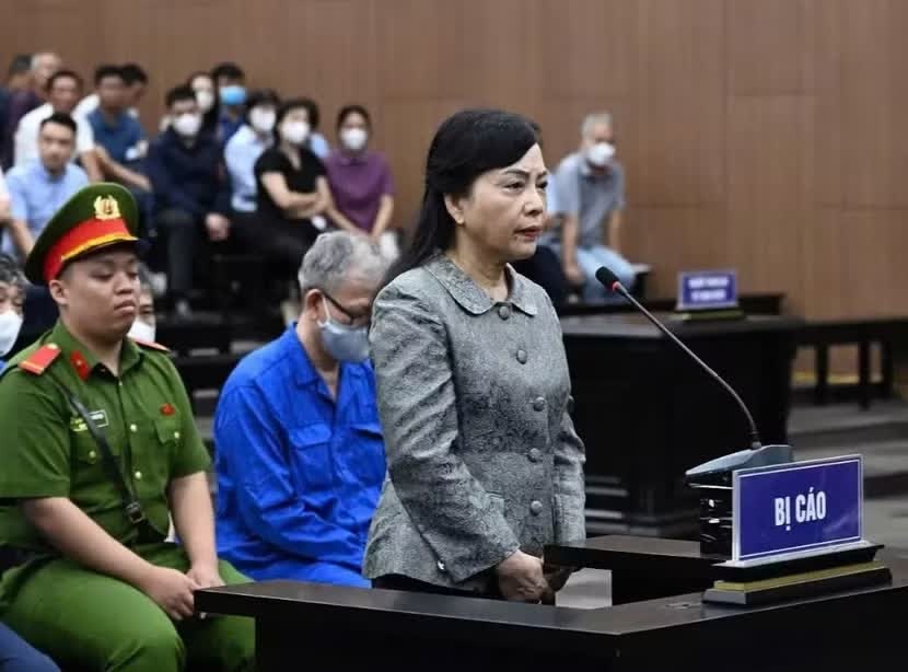 Cựu Bộ trưởng Y tế Nguyễn Thị Kim Tiến chuẩn bị hầu tòa phúc thẩm