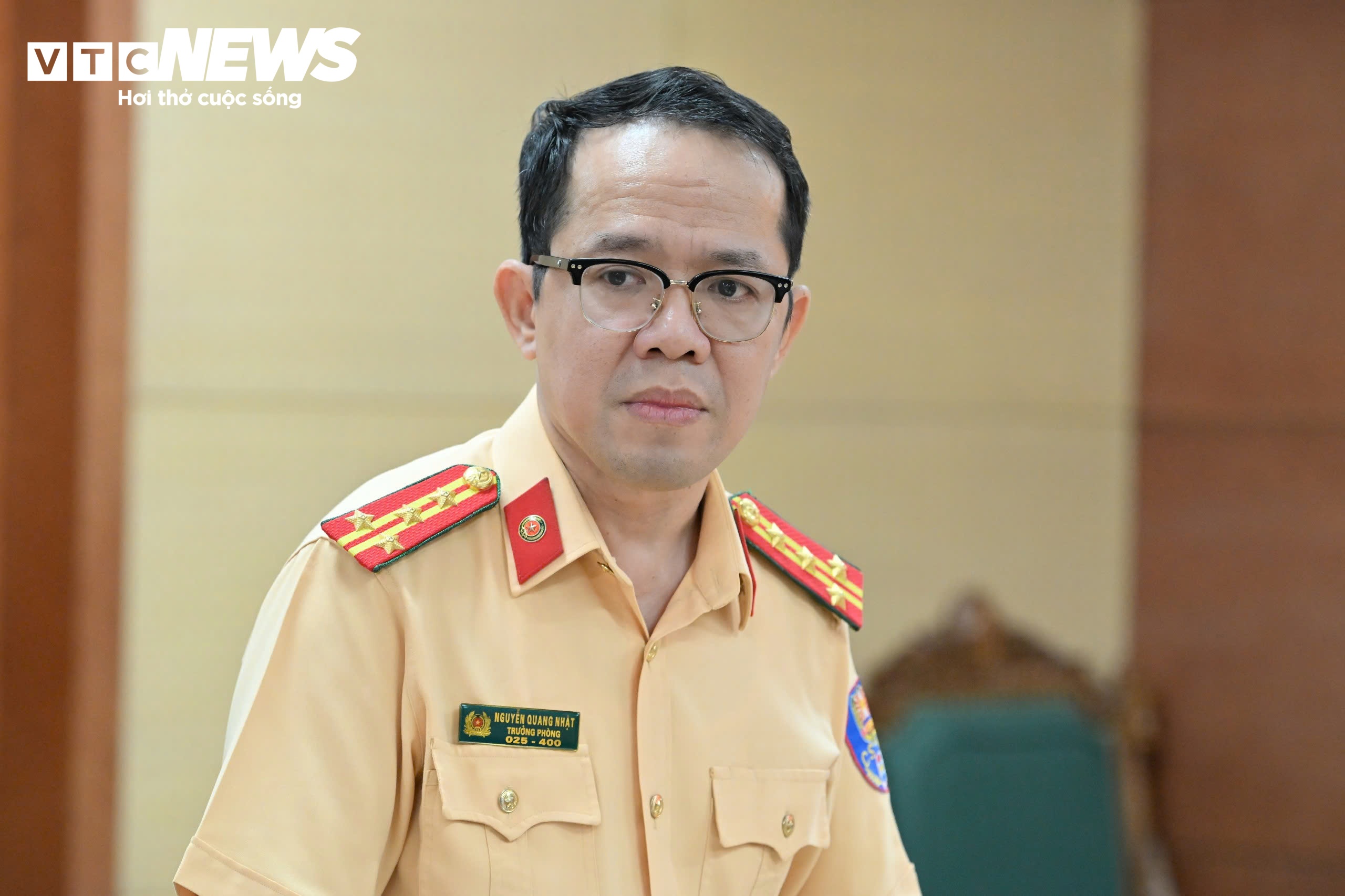 bằng l&aacute;i xe ảnh 1