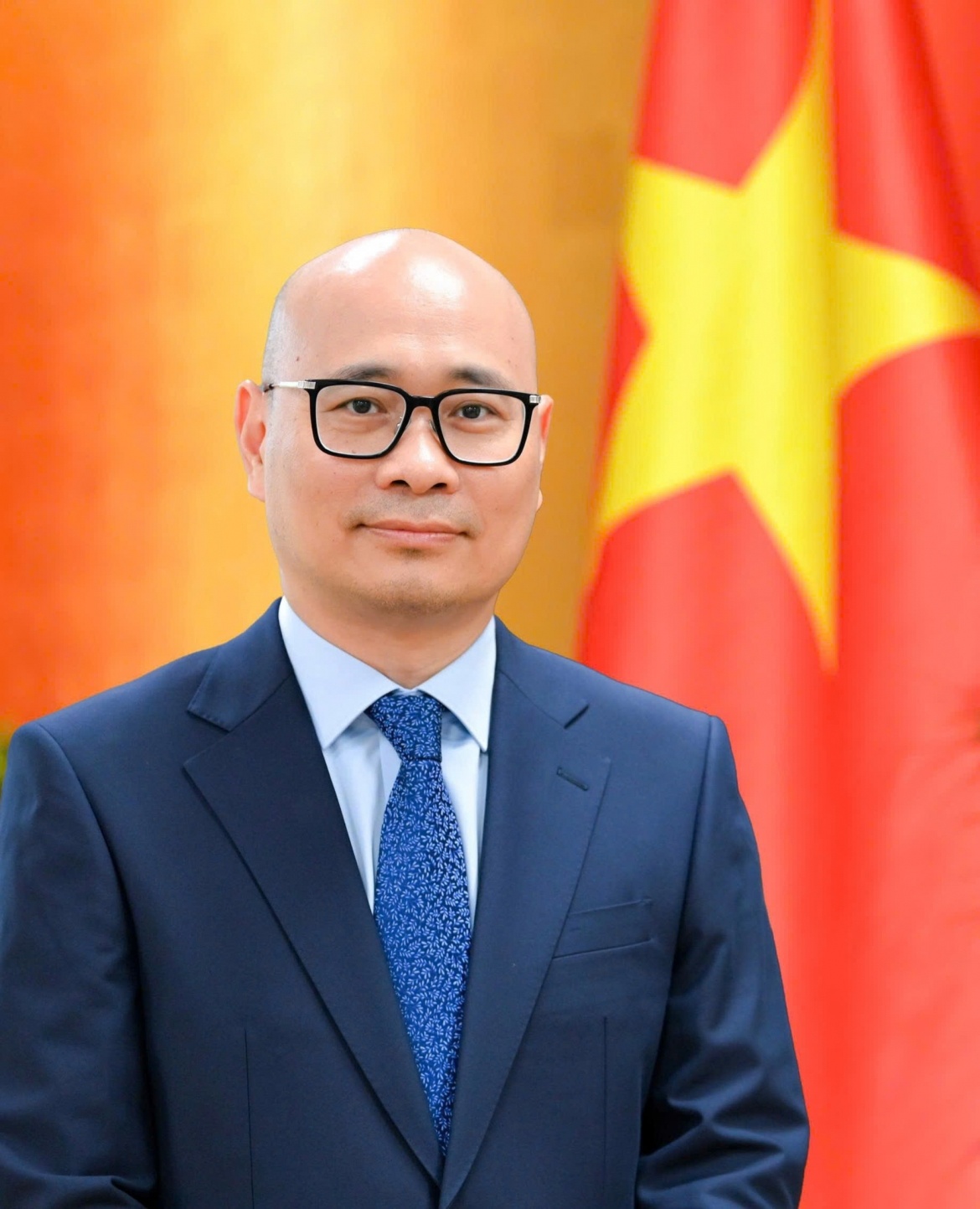 bộ c&ocirc;ng thương ảnh 1