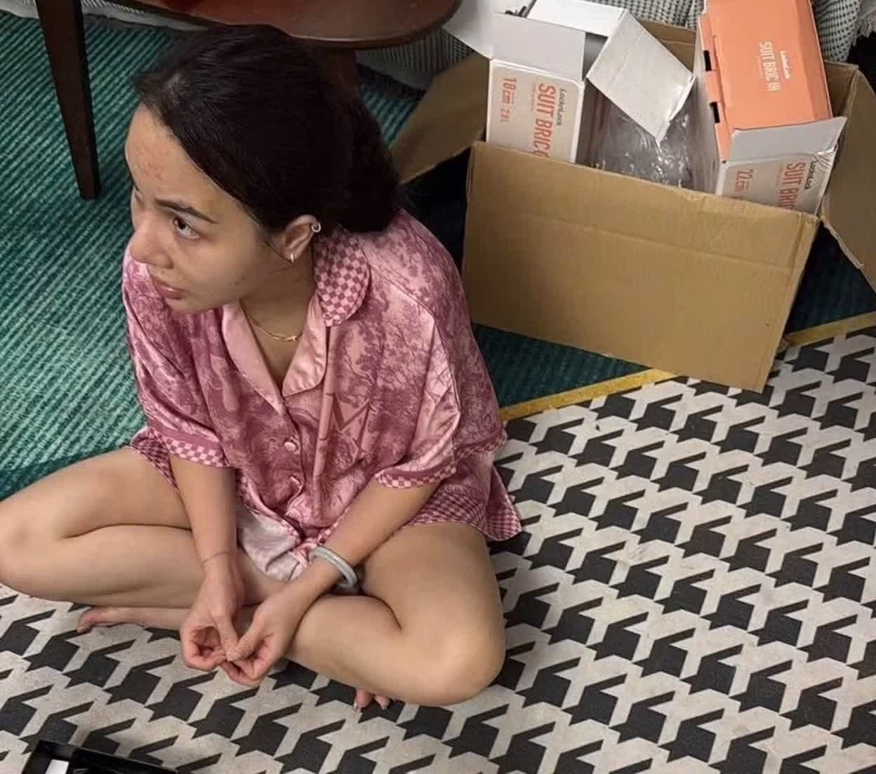 mua b&aacute;n ma t&uacute;y,  chuy&ecirc;n giao h&agrave;ng,  qua shipper c&ocirc;ng nghệ ảnh 3
