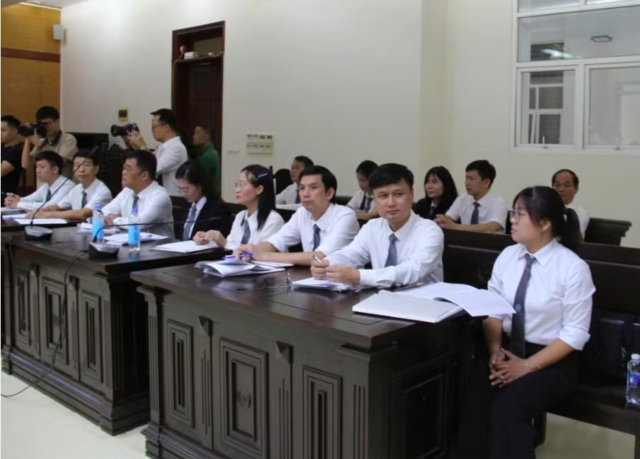 nguyễn thị kim tiến ảnh 2