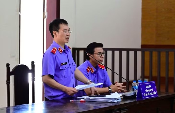 nguyễn thị kim tiến ảnh 1