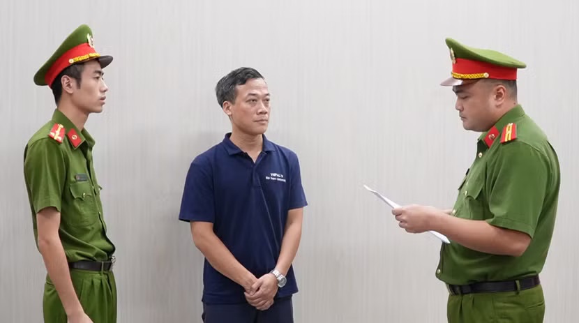 Du lịch Mặt trời,  Mặt trời Việt Nam,  C&ocirc;ng ty Mặt trời,  Doanh nghiệp Mặt trời,  Gi&aacute;m đốc Mặt trời ảnh 1