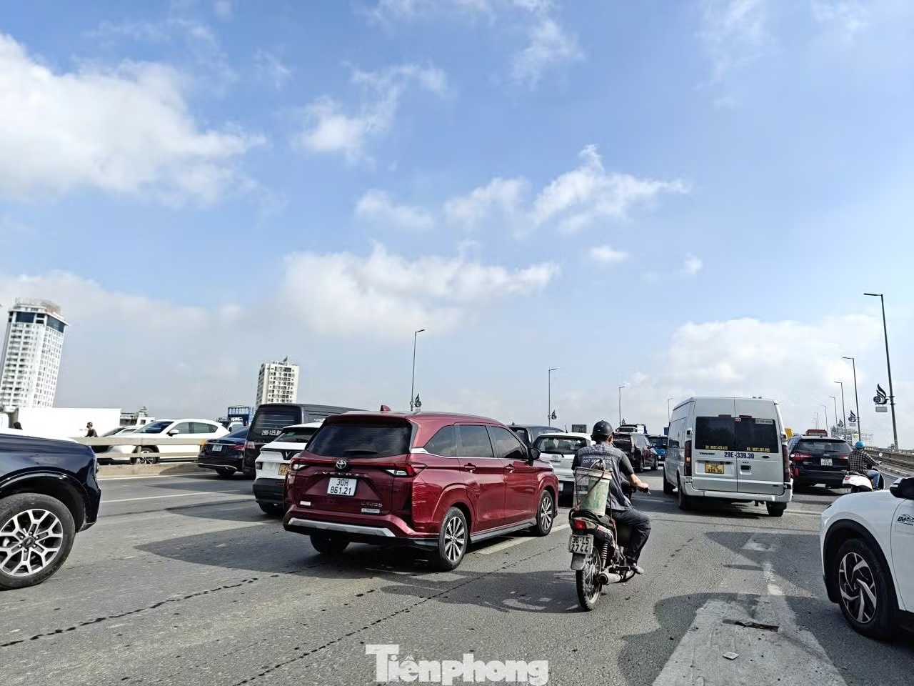 cầu nhật t&acirc;n ảnh 3