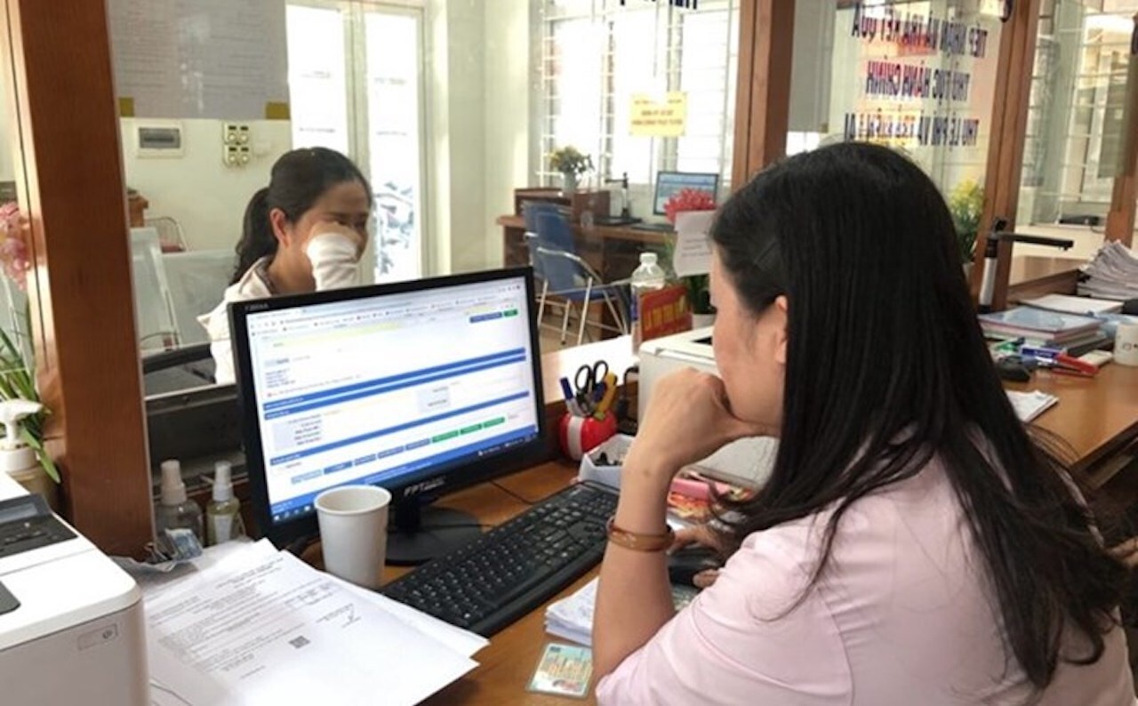 Hà Nội khuyến khích cán bộ tự nguyện từ chức khi không đáp ứng yêu cầu