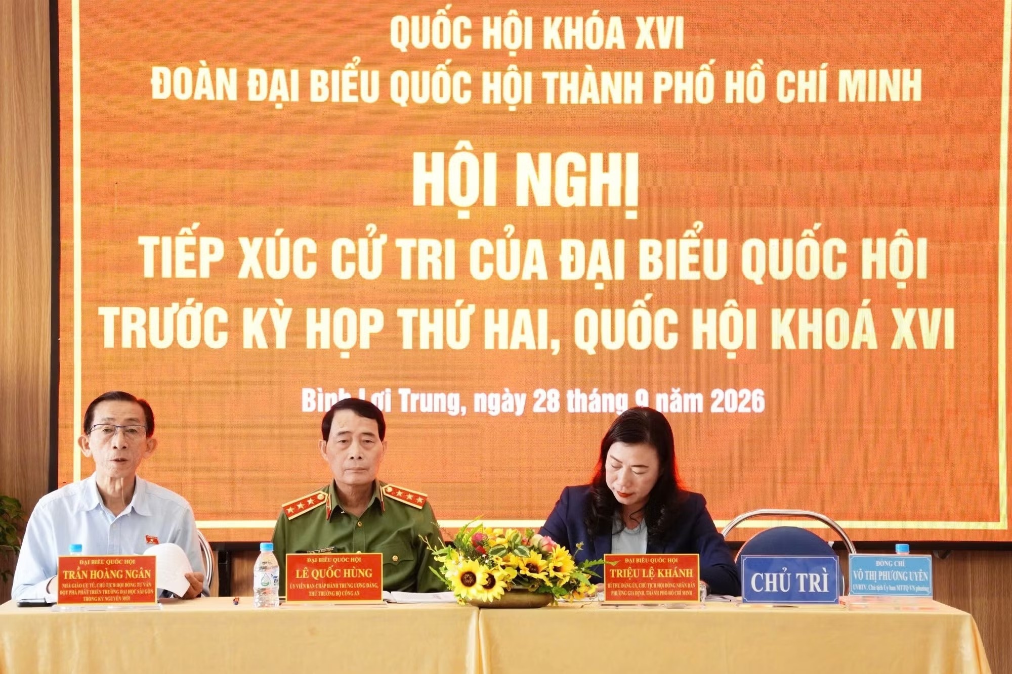 thứ trưởng c&ocirc;ng an ảnh 1
