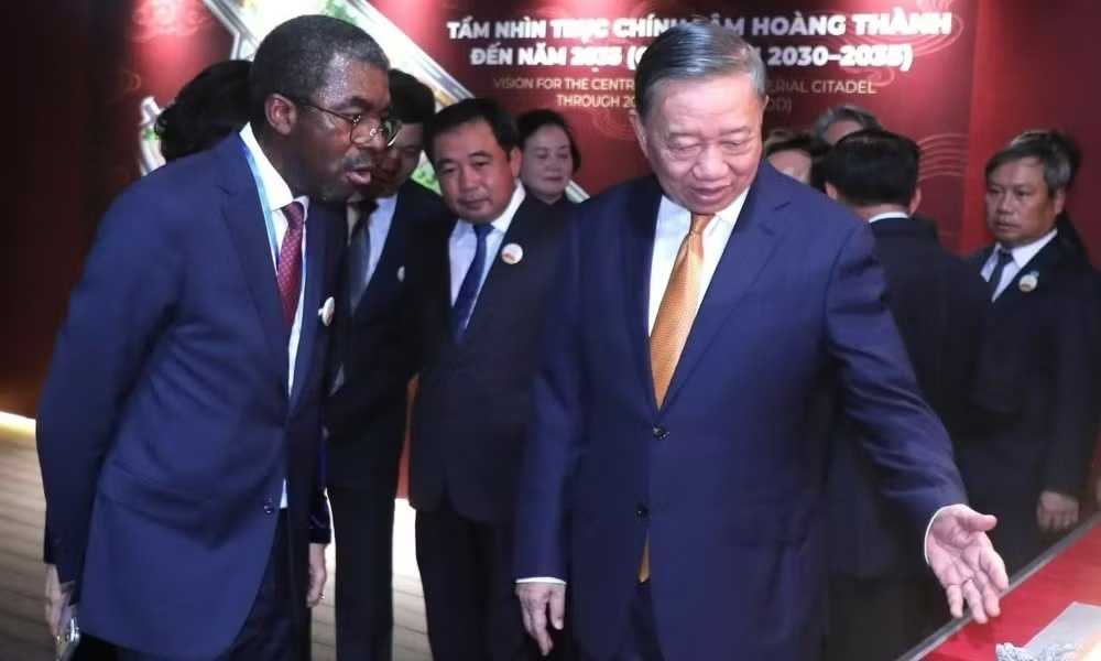 Tổng Bí thư, Chủ tịch nước dự lễ khởi công phục dựng điện Kính Thiên