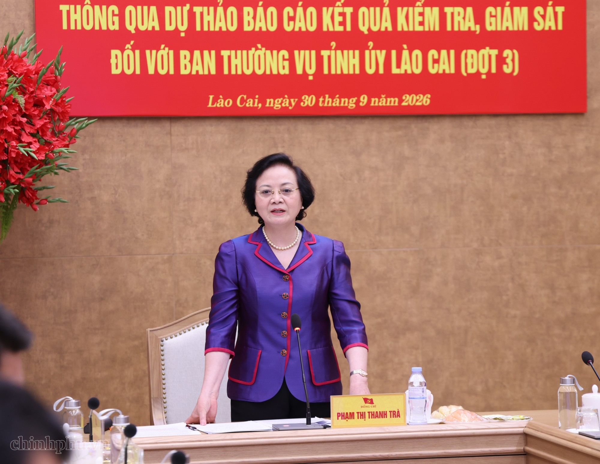 c&aacute;n bộ n&oacute;i hay ảnh 1