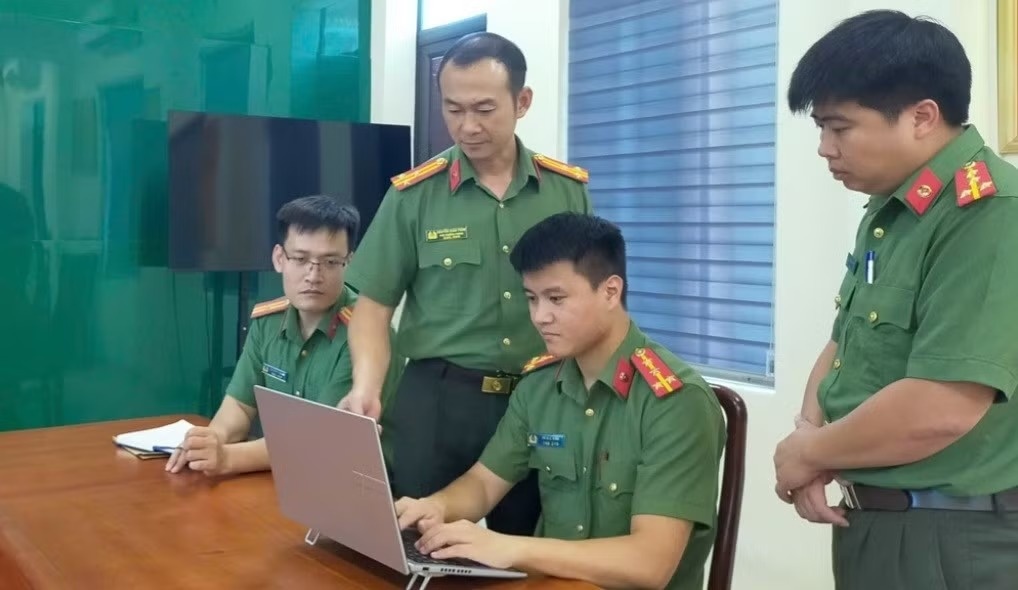 clip nhạy cảm ảnh 2