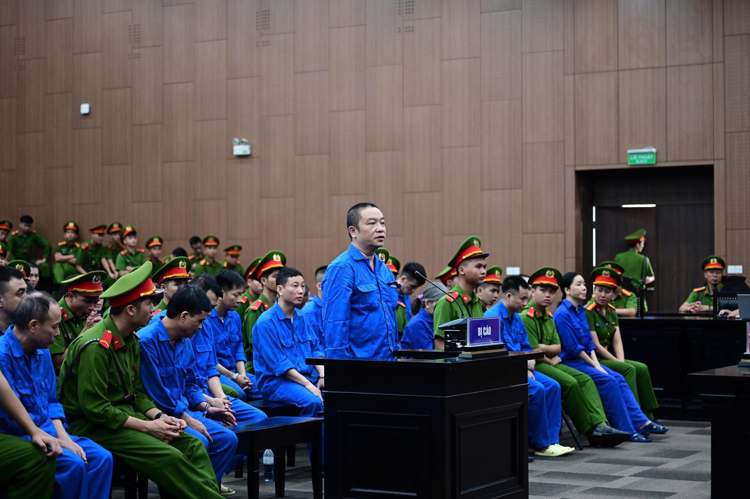 viện ph&aacute;p y ảnh 1