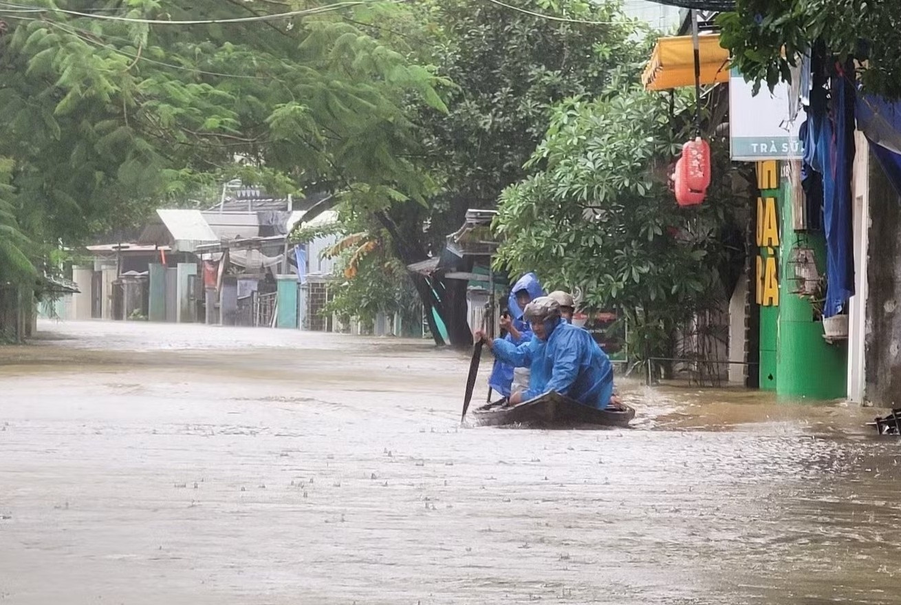 Miền Trung mưa lớn dài ngày, có nơi vượt 600 mm