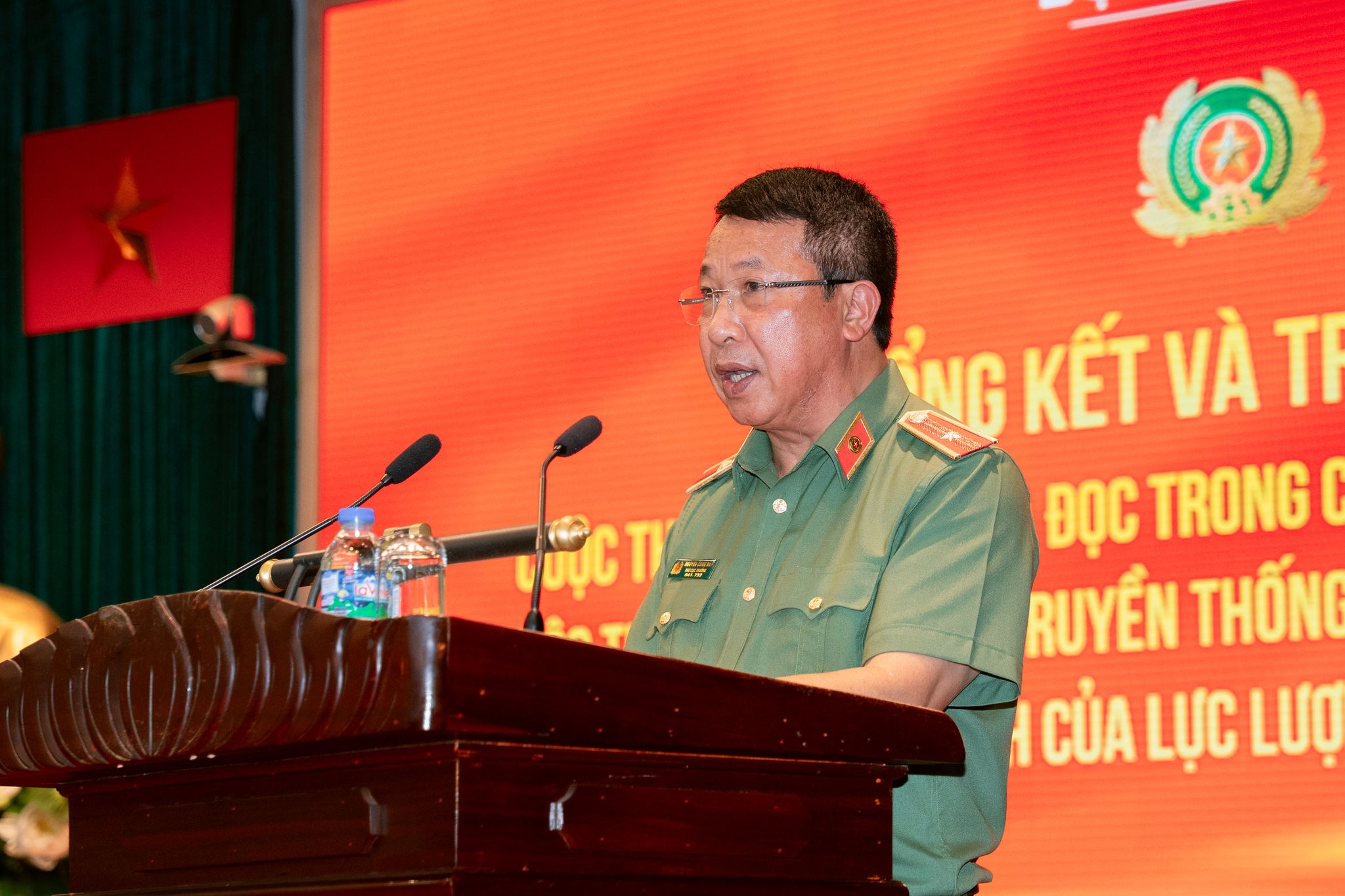 Trao giải Đại sứ Văn hóa đọc và thi tìm hiểu về An ninh nhân dân