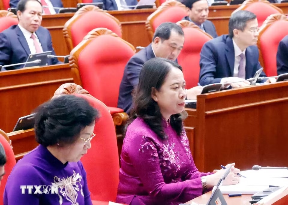 Hội nghị trung ương ảnh 16
