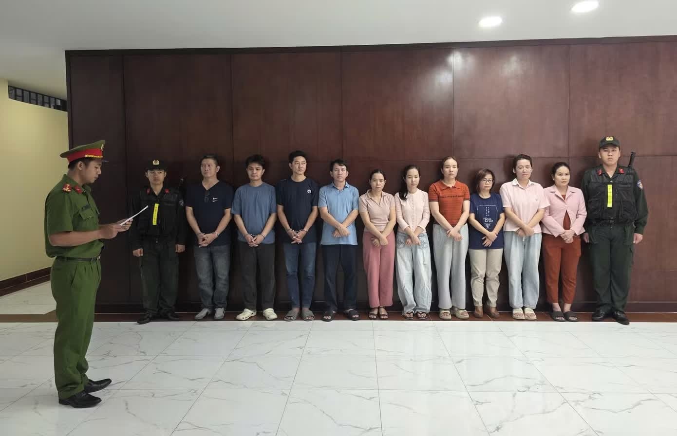 C&ocirc;ng ty Đại Ph&uacute;,  Doanh nghiệp Đại Ph&uacute;,  Cty QCVN Việt Nam,  Trung t&acirc;m CEFINEA,  Gi&aacute;m đốc CEFINEA,  Quan trắc m&ocirc;i trường ảnh 6