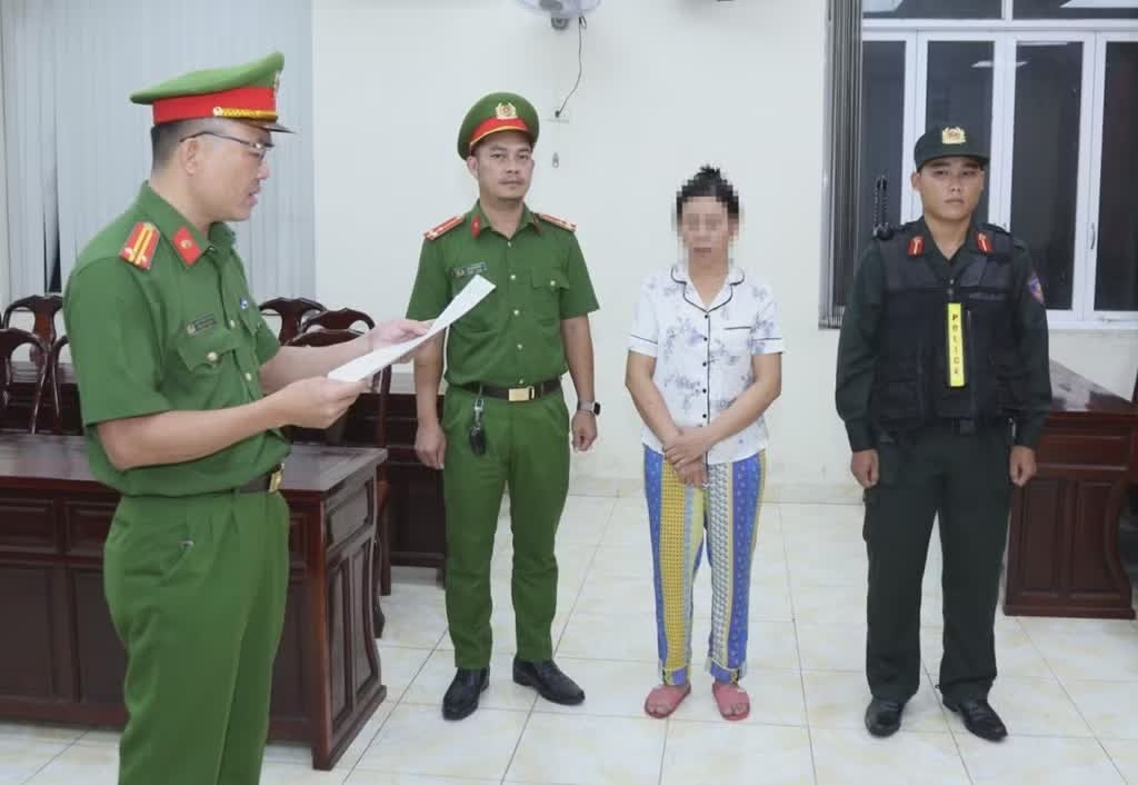 d&ugrave;ng chất tạo nạc,  Nu&ocirc;i heo ảnh 1