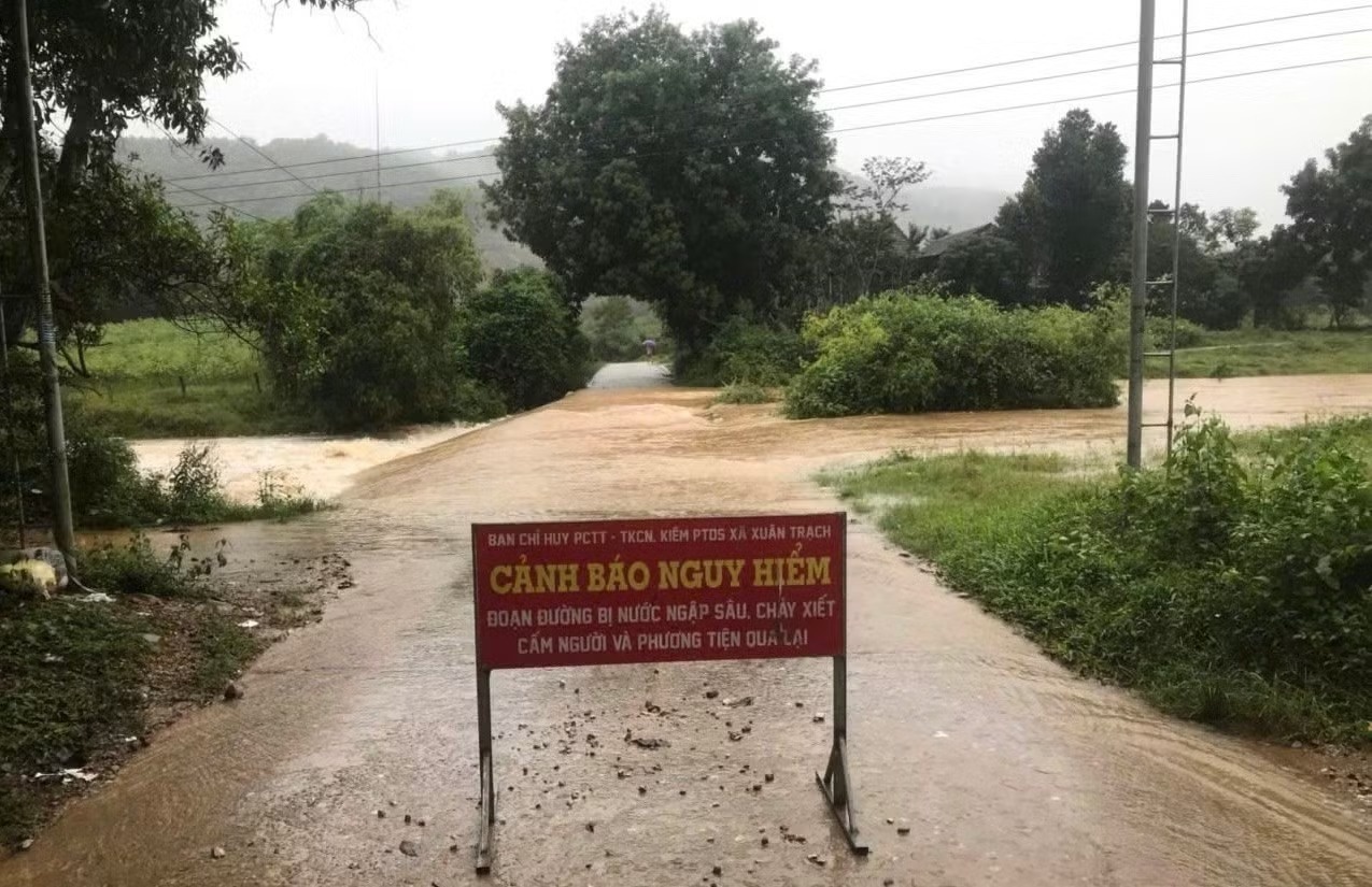Mưa ảnh 2