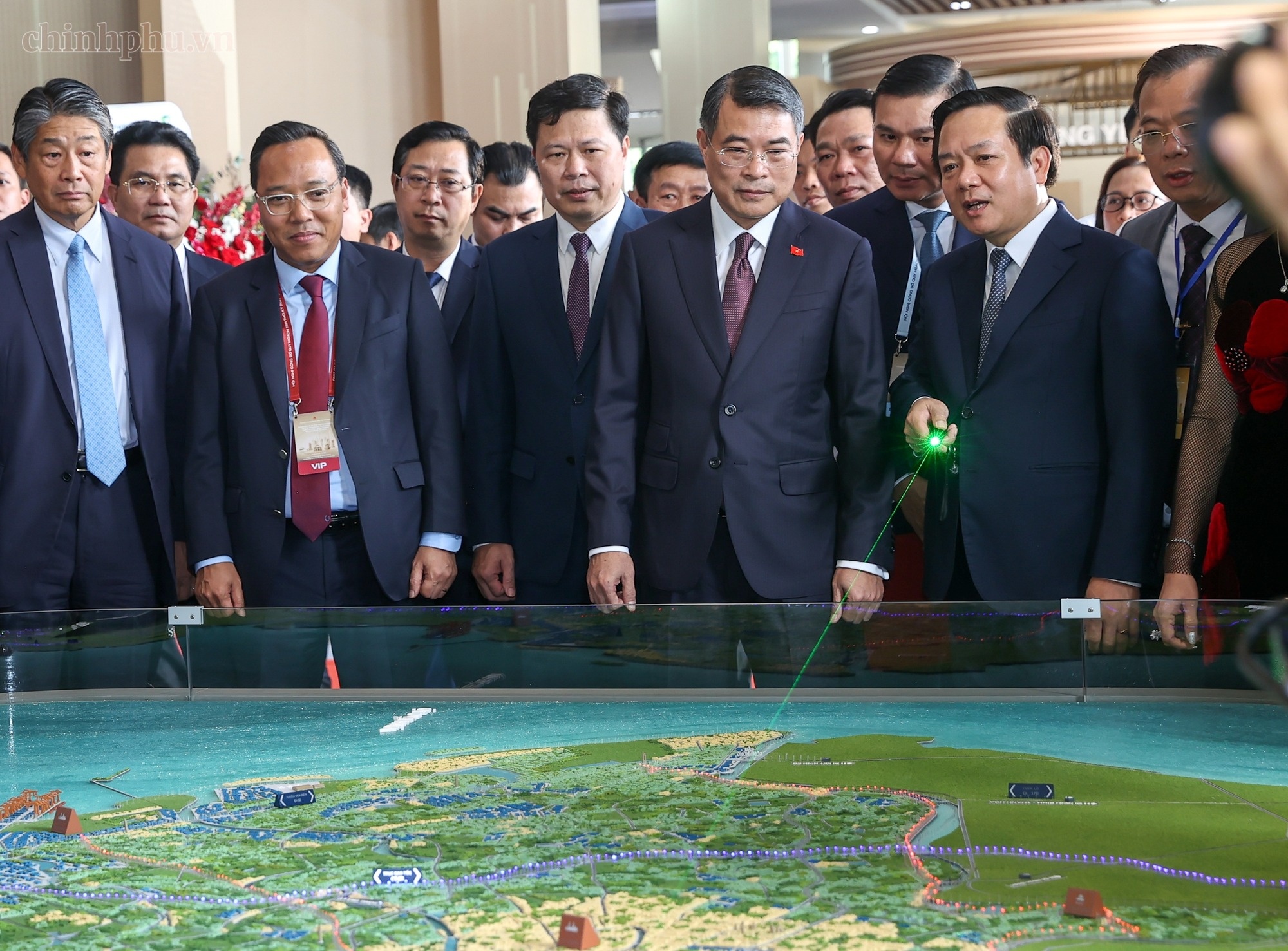 Hưng Yên cần quyết tâm cao nhất để lên thành phố trước năm 2030