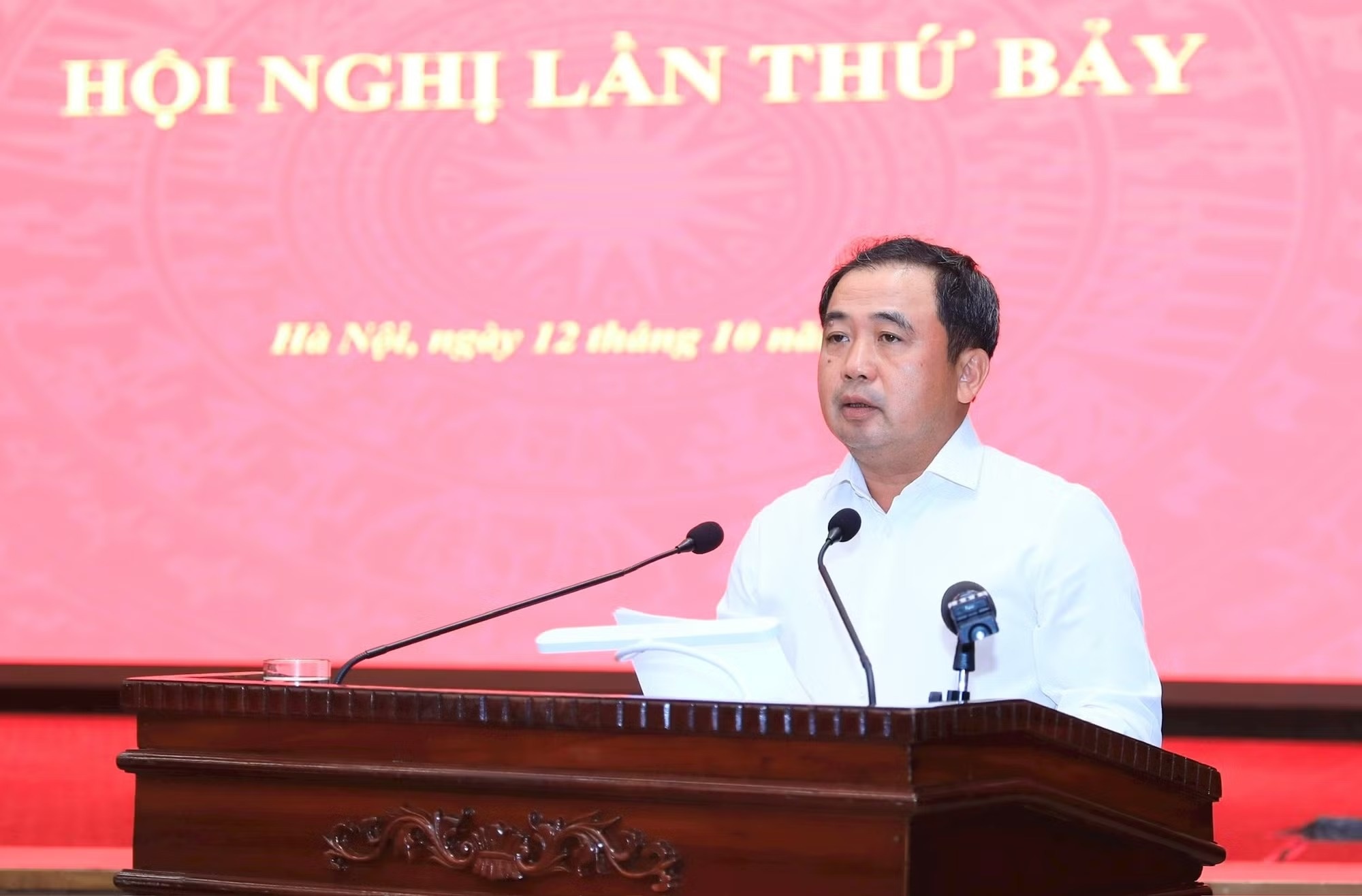 B&iacute; thư H&agrave; Nội ảnh 1