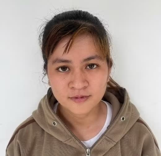 Nữ nh&acirc;n vi&ecirc;n,  Trộm 70 nhẫn v&agrave;ng ảnh 1