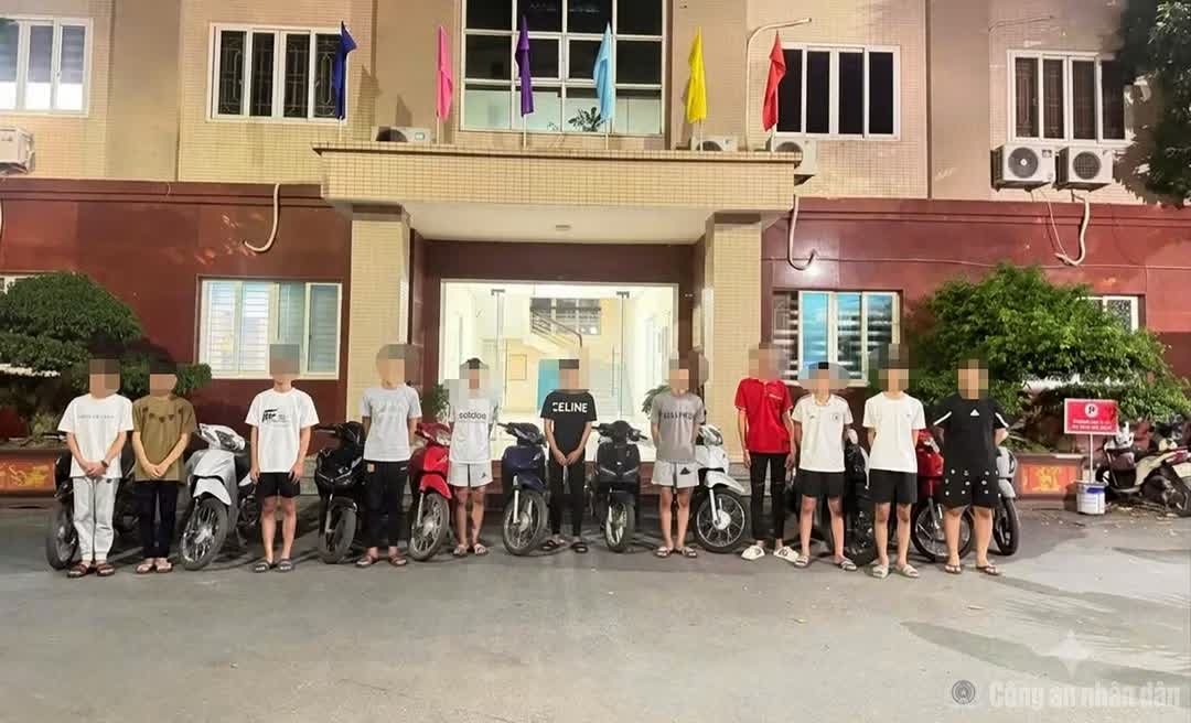 Triệu tập thêm 17 đối tượng đua xe, gây rối trước sân vận động Mỹ Đình