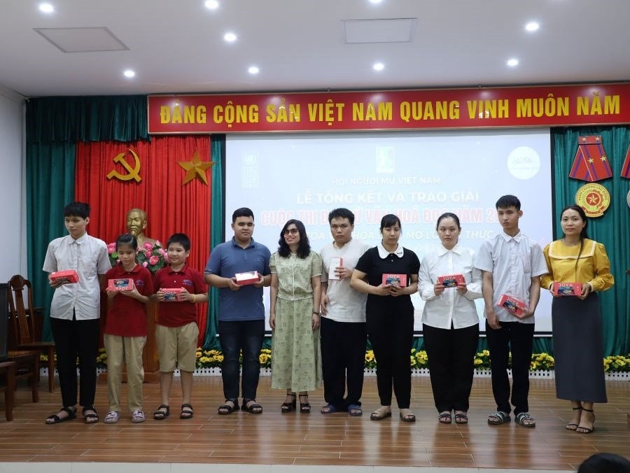 khiếm thị ảnh 4