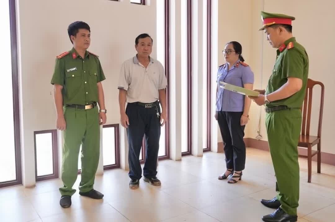 Trộn đậu n&agrave;nh,  phụ gia,  L&agrave;m c&agrave; ph&ecirc; giả ảnh 2