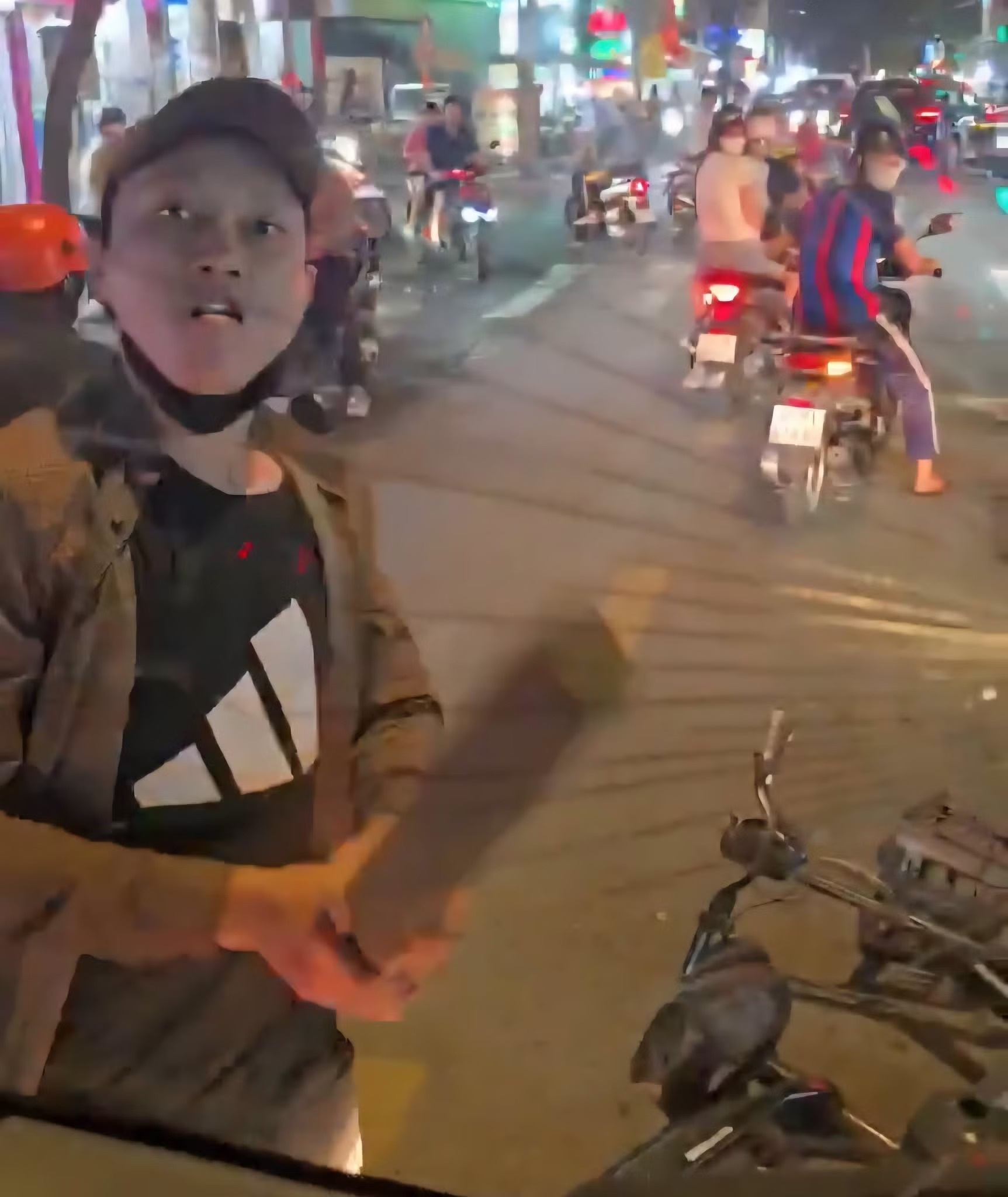 đập phá xe ảnh 1 đập phá xe ảnh 1