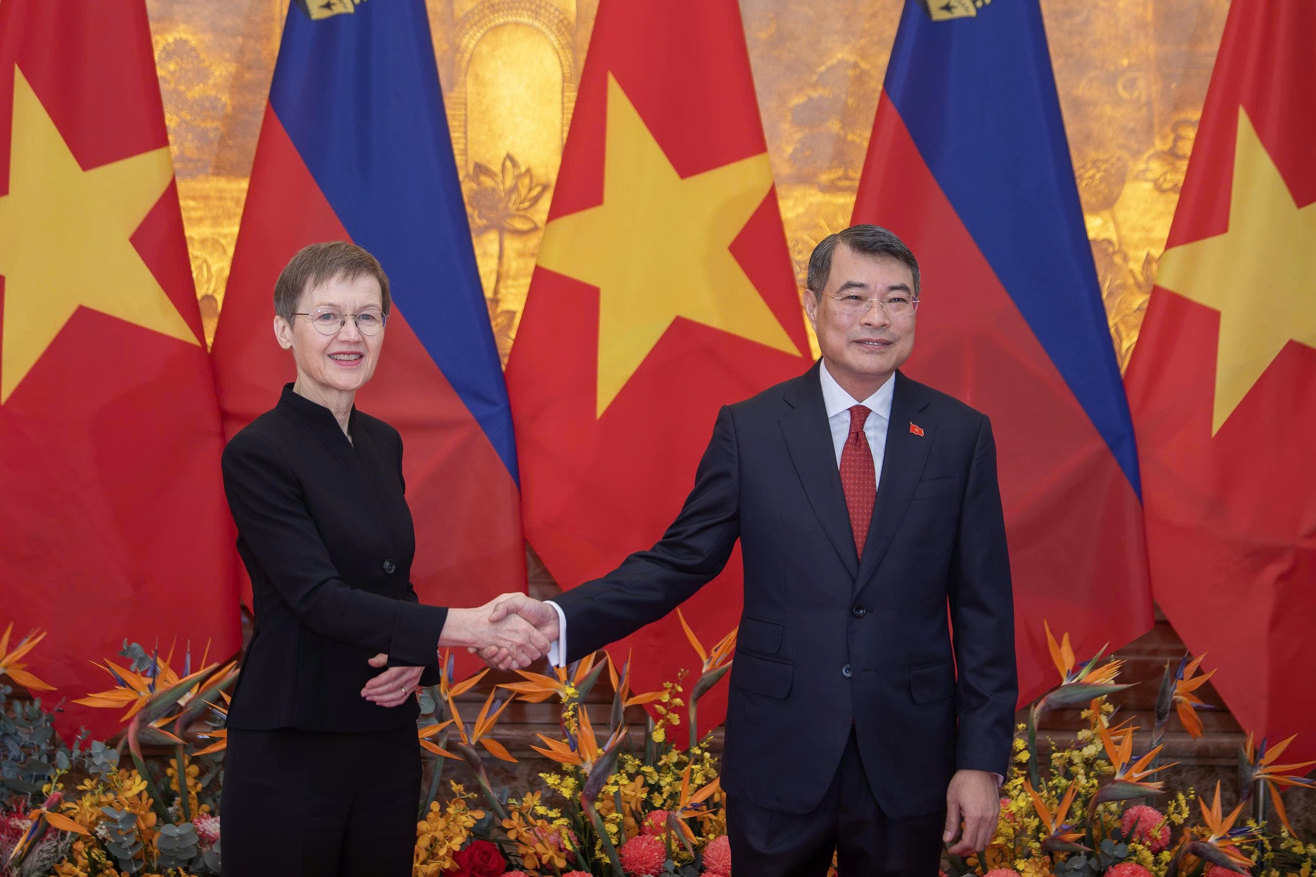 Thủ tướng Lê Minh Hưng chủ trì lễ đón chính thức Thủ tướng Liechtenstein