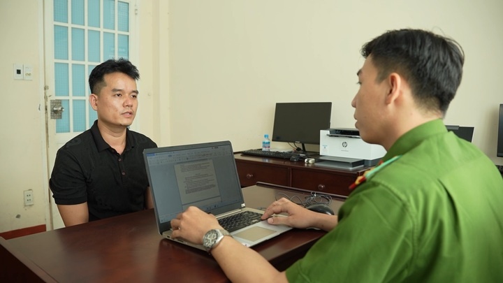cướp tiệm v&agrave;ng,  TP.HCM ảnh 1