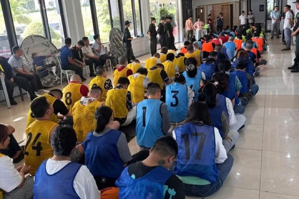 Lật tẩy bí mật ẩn trong khách sạn Văn Hoa