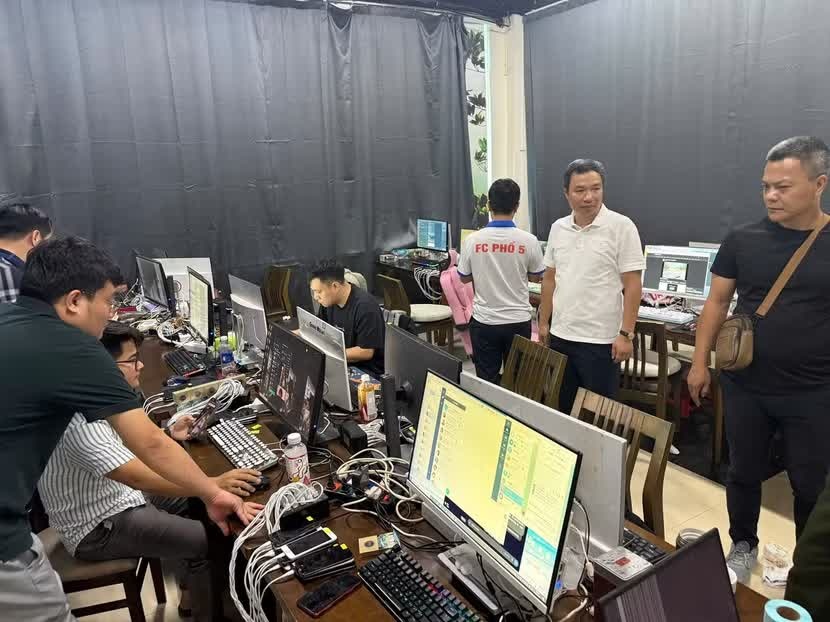 kh&aacute;ch sạn Văn Hoa,  Chủ KS Văn Hoa,  Nh&acirc;n vi&ecirc;n Văn Hoa,  Lừa đảo livestream ảnh 1