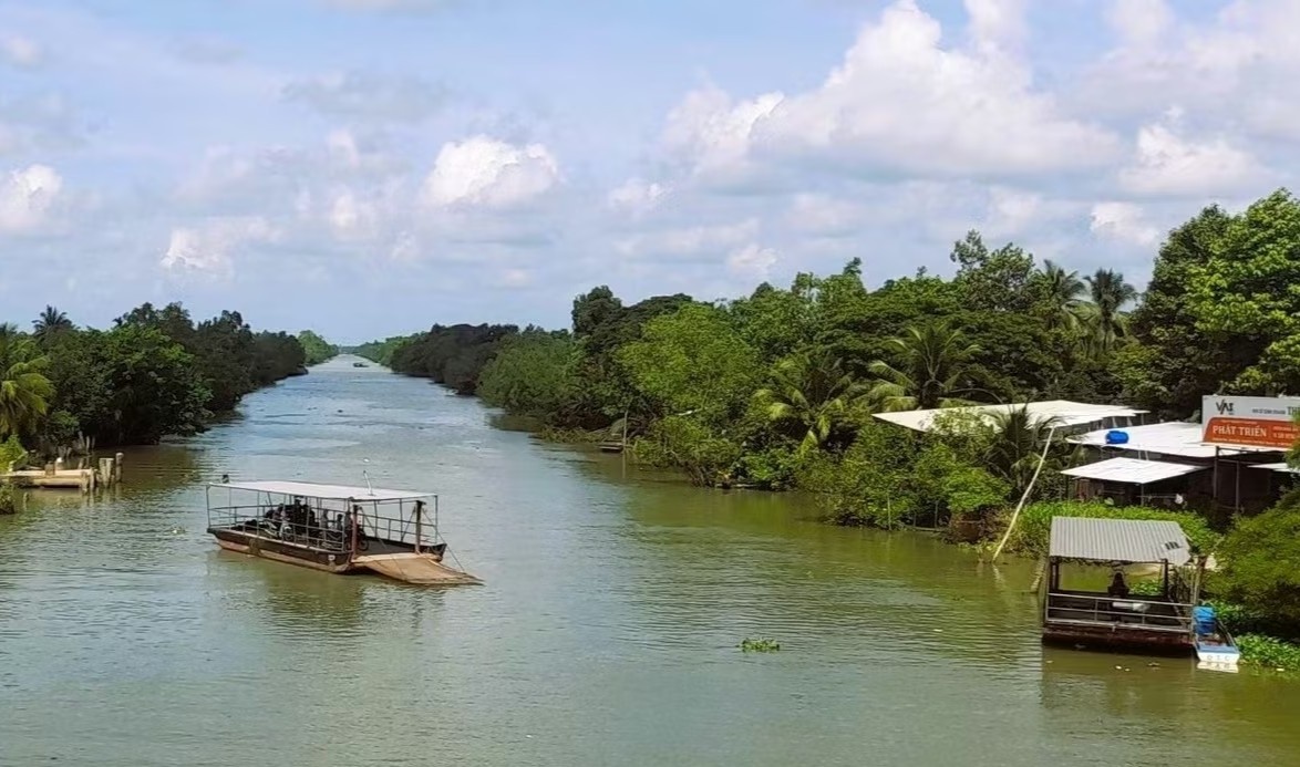 Rà soát toàn bộ đò, phà sau vụ lật phà tự chế làm 2 học sinh tử vong