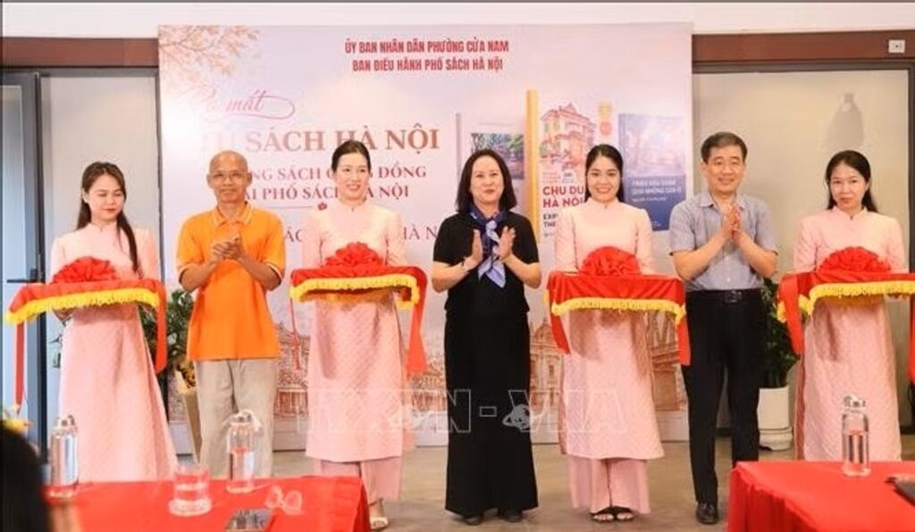 văn h&oacute;a đọc ảnh 3